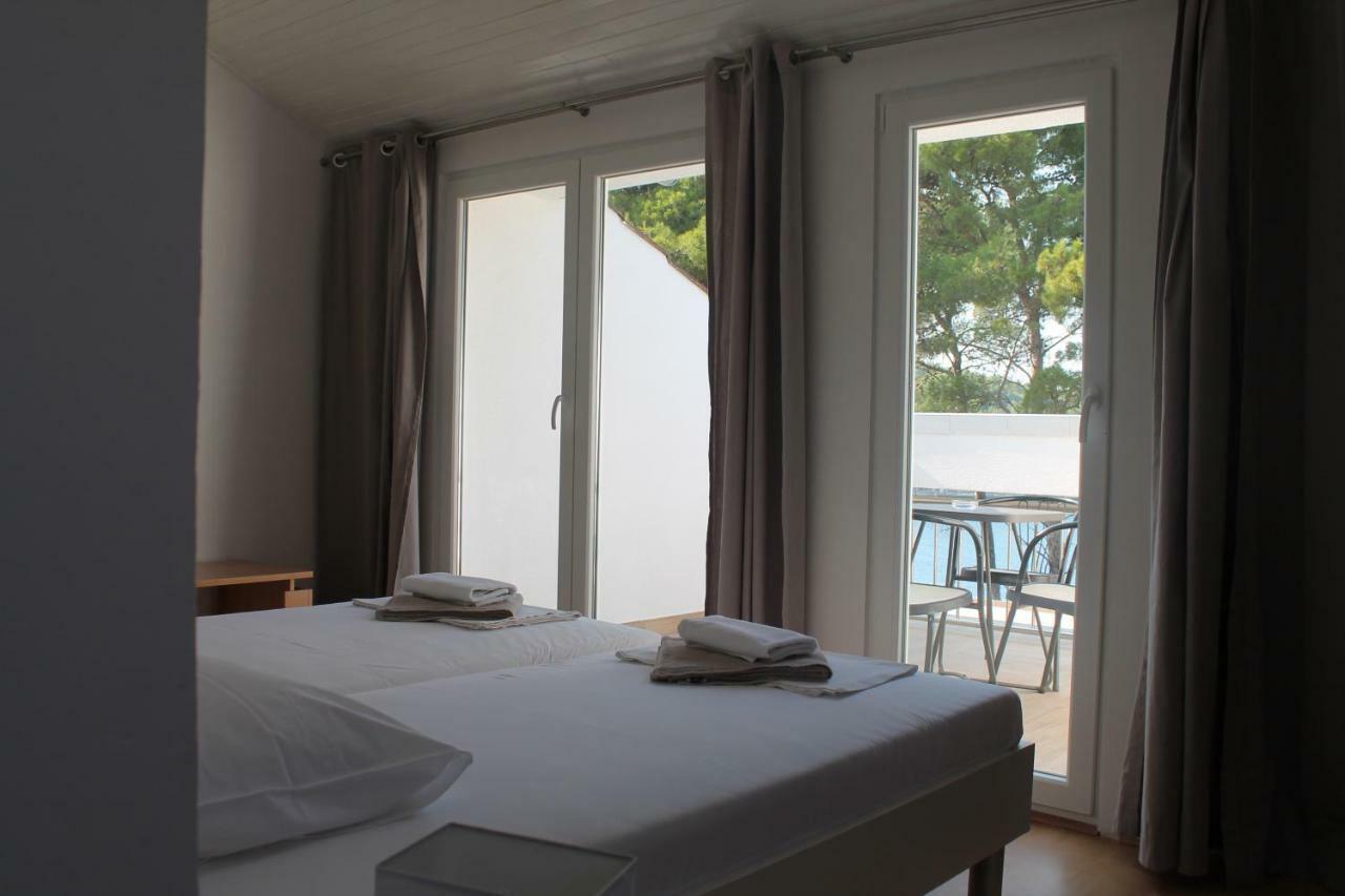 Covahouse Apartman Jelsa  Kültér fotó