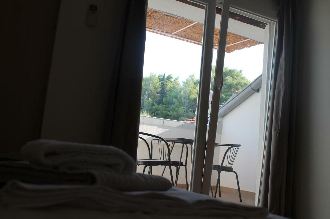 Covahouse Apartman Jelsa  Kültér fotó