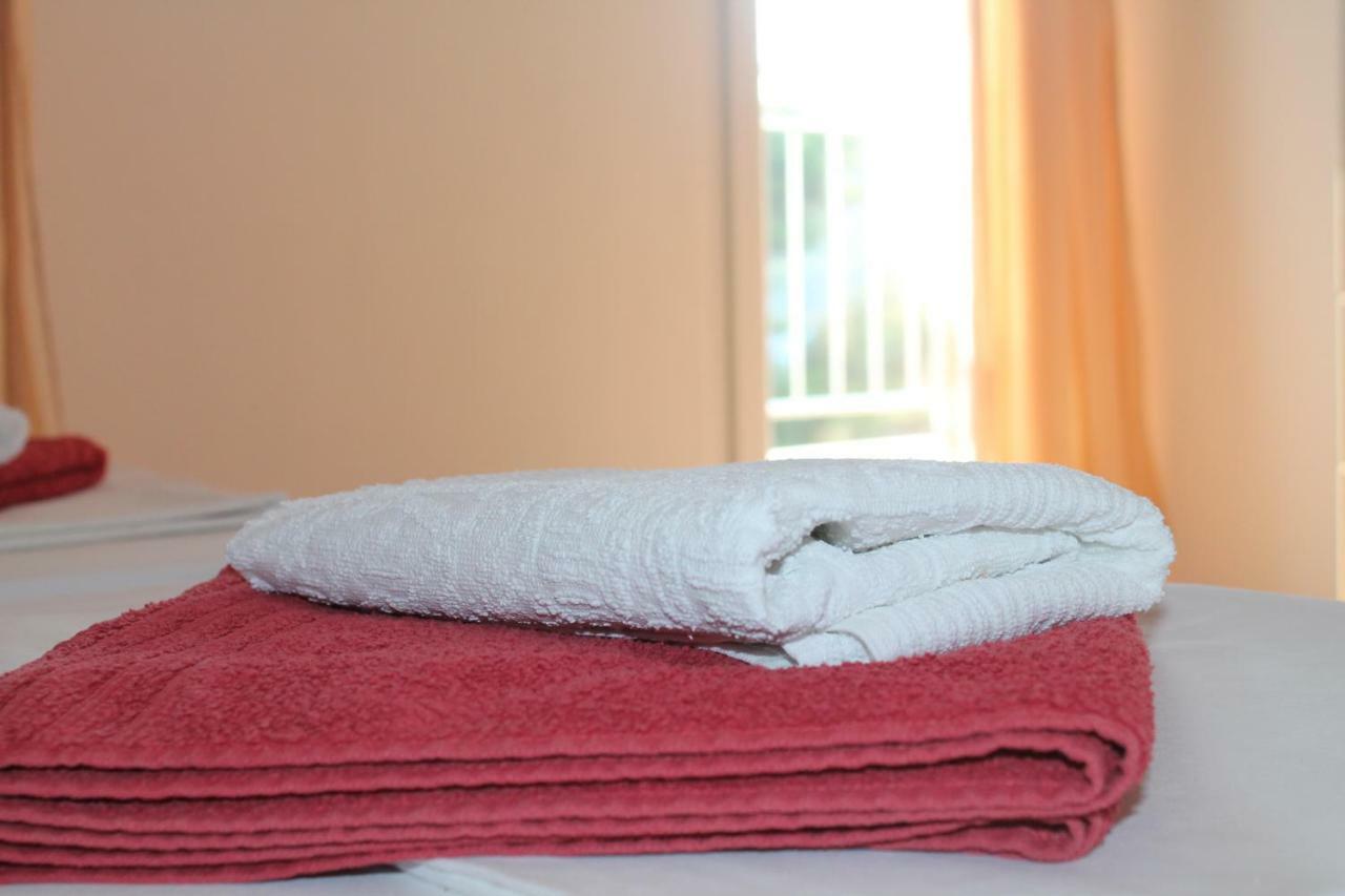 Covahouse Apartman Jelsa  Kültér fotó