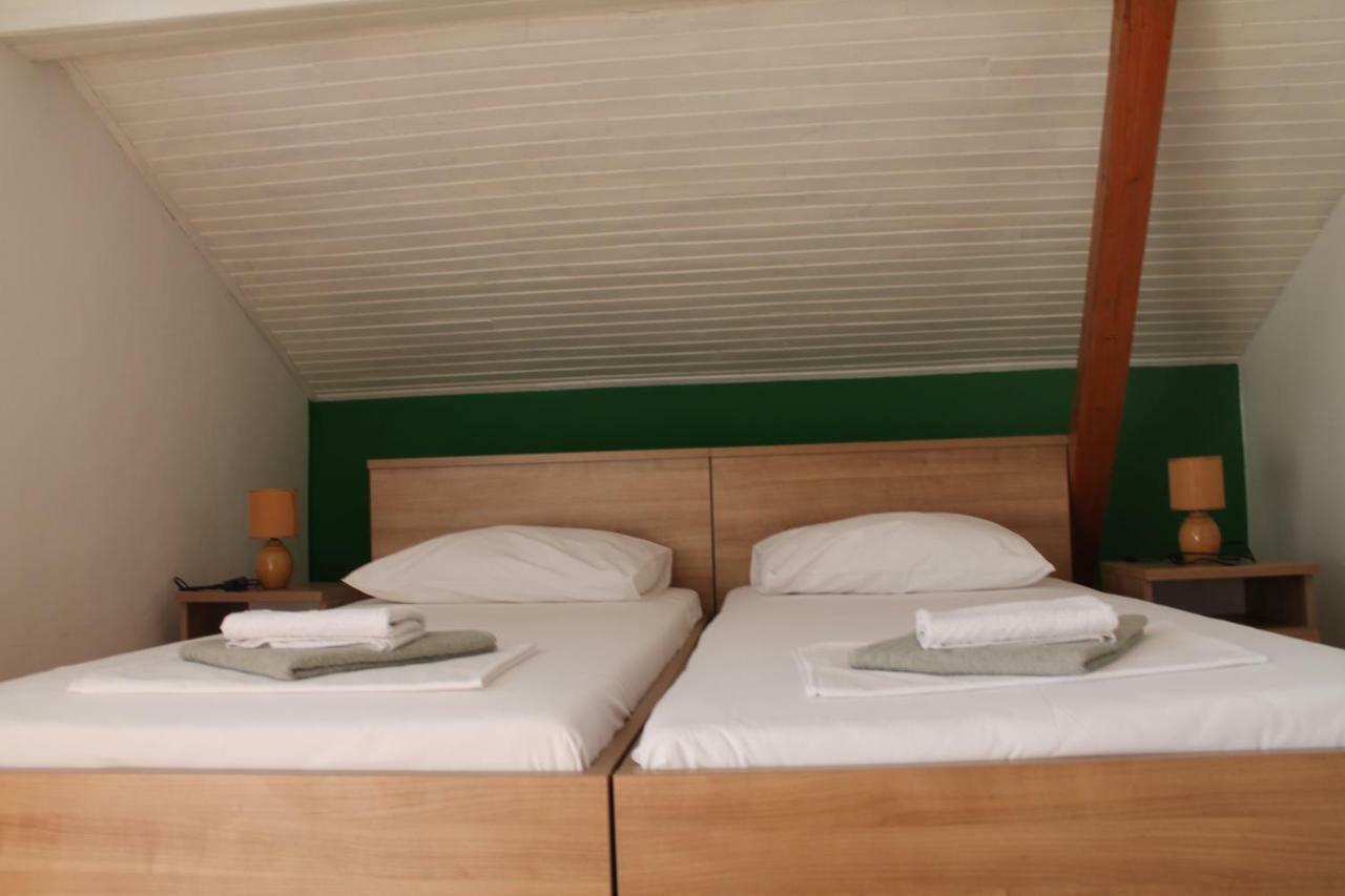 Covahouse Apartman Jelsa  Kültér fotó