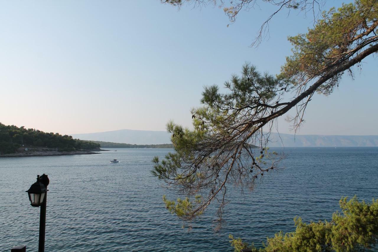 Covahouse Apartman Jelsa  Kültér fotó
